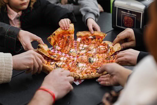 CascadiaPizzaCo_Carousel-Image_07